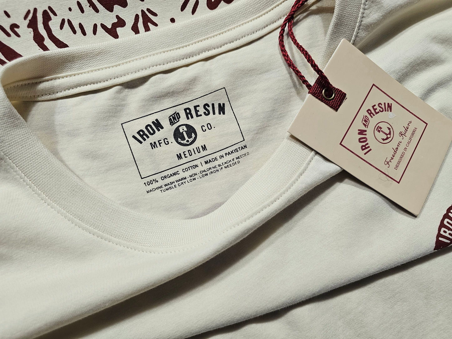 T-shirt Iron & Resin "Dog Hunt" (M)