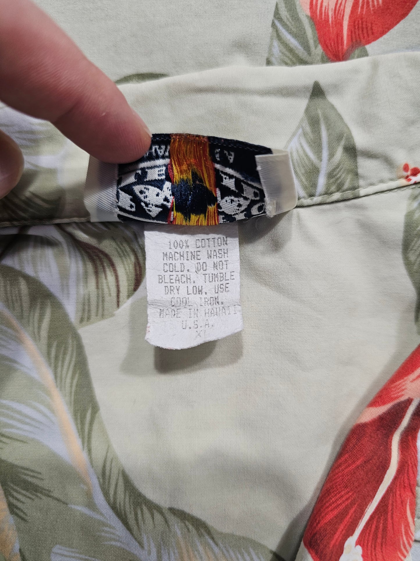 Hawaiian Shirt Vintage Pacific Legend - Made in USA (XL)
