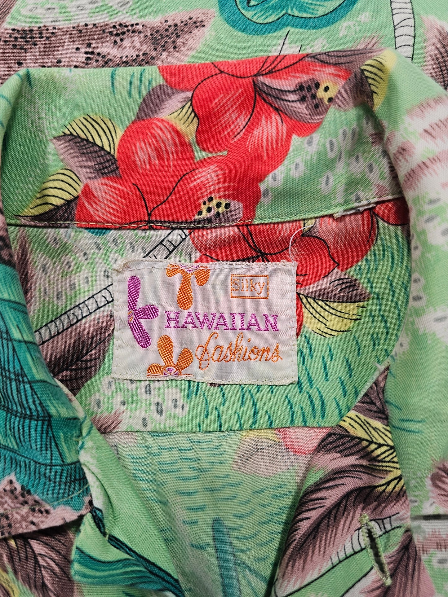 Hawaiian Shirt Vintage 60's 70's Silky Hawaiian Fashions (XS)
