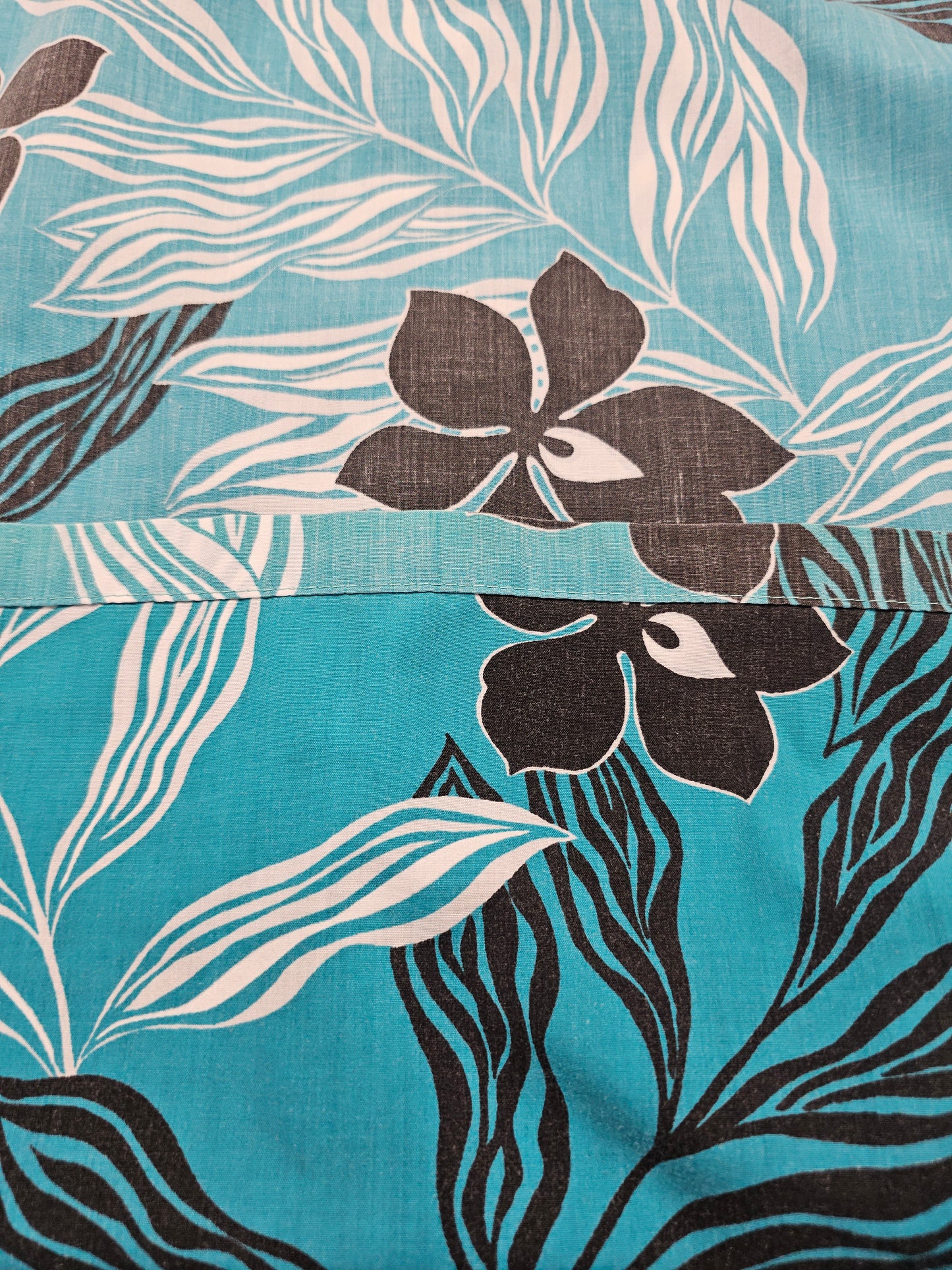 Hawaiian Shirt Vintage 70's 80's Paradise Found - Made in USA Hawaii (S/M)