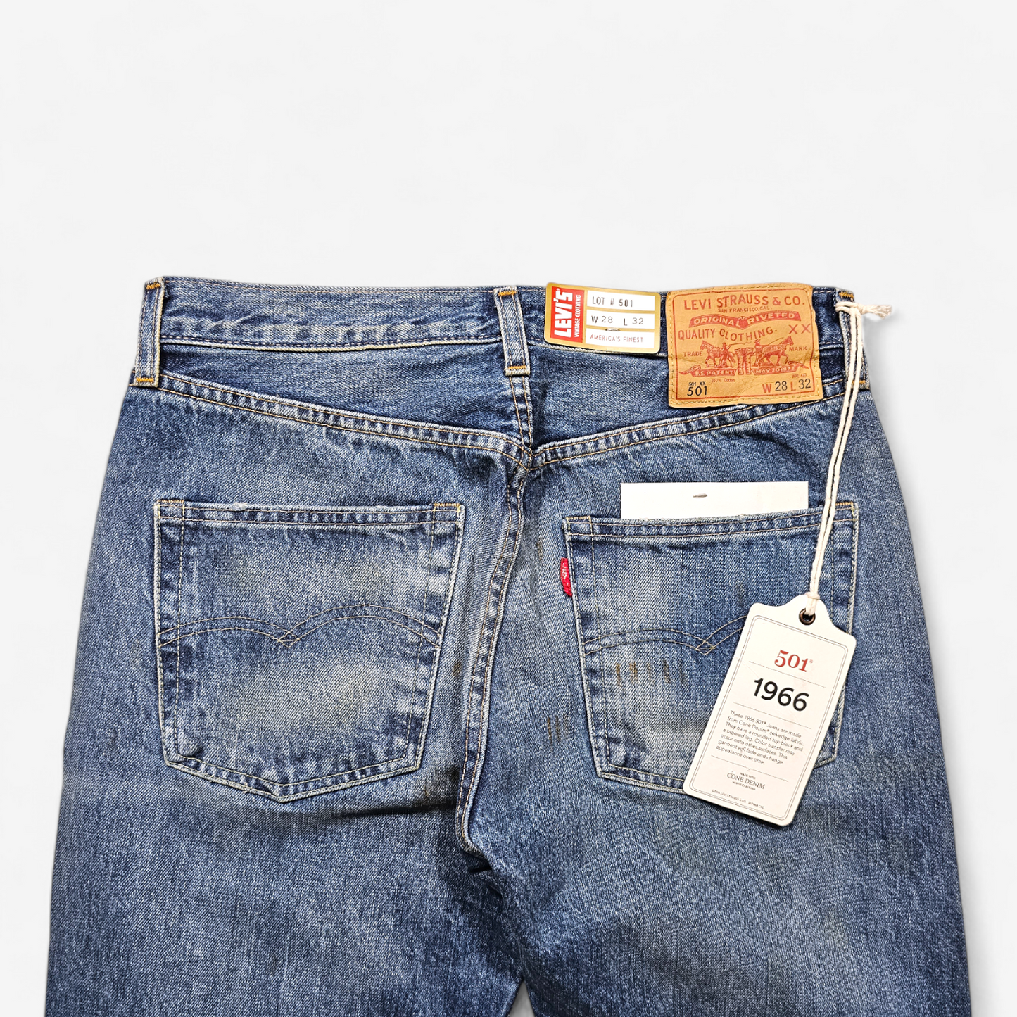 Jean LVC Levi's Vintage Clothing 501 1966 - Selvedge Big E (W28L32)