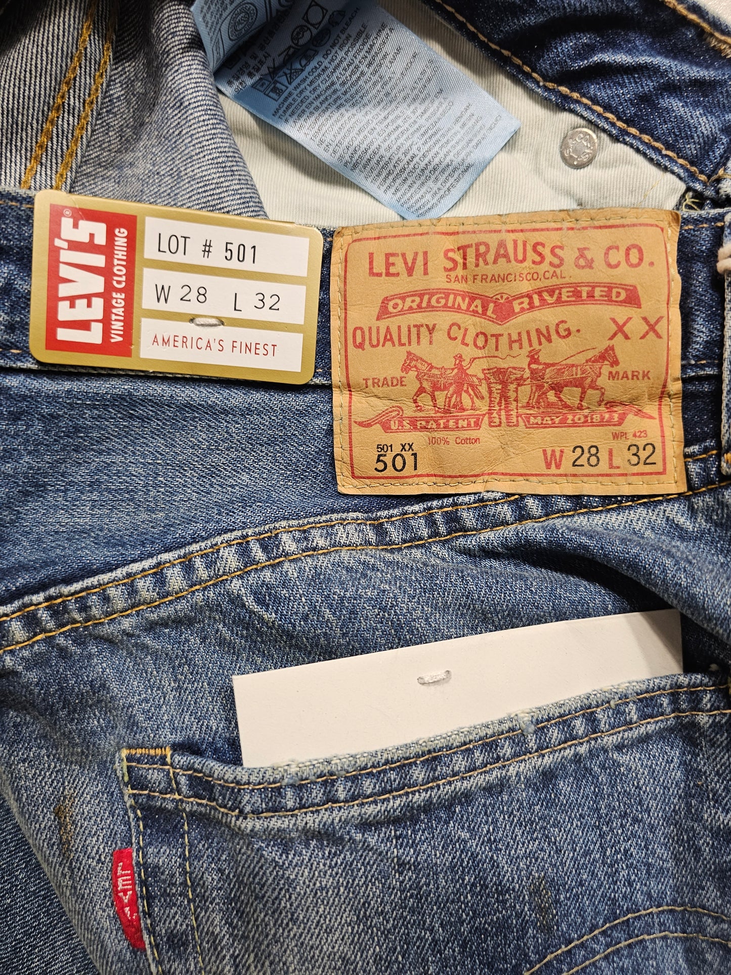 Jean LVC Levi's Vintage Clothing 501 1966 - Selvedge Big E (W28L32)