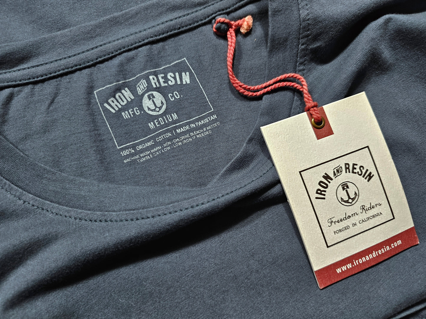 Iron & Resin "Nowhere Fast Going" T-shirt (M)