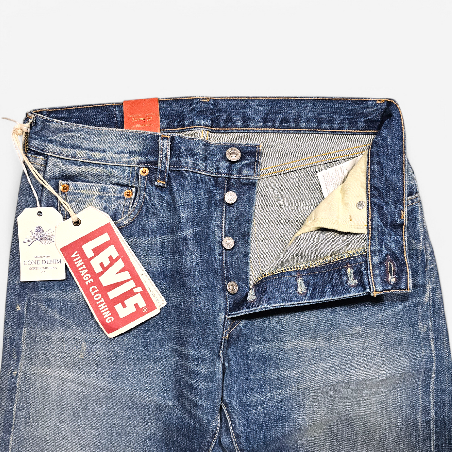 Jean LVC Levi's Vintage Clothing 501 XX 1966 - Big E Selvedge (W30L32)