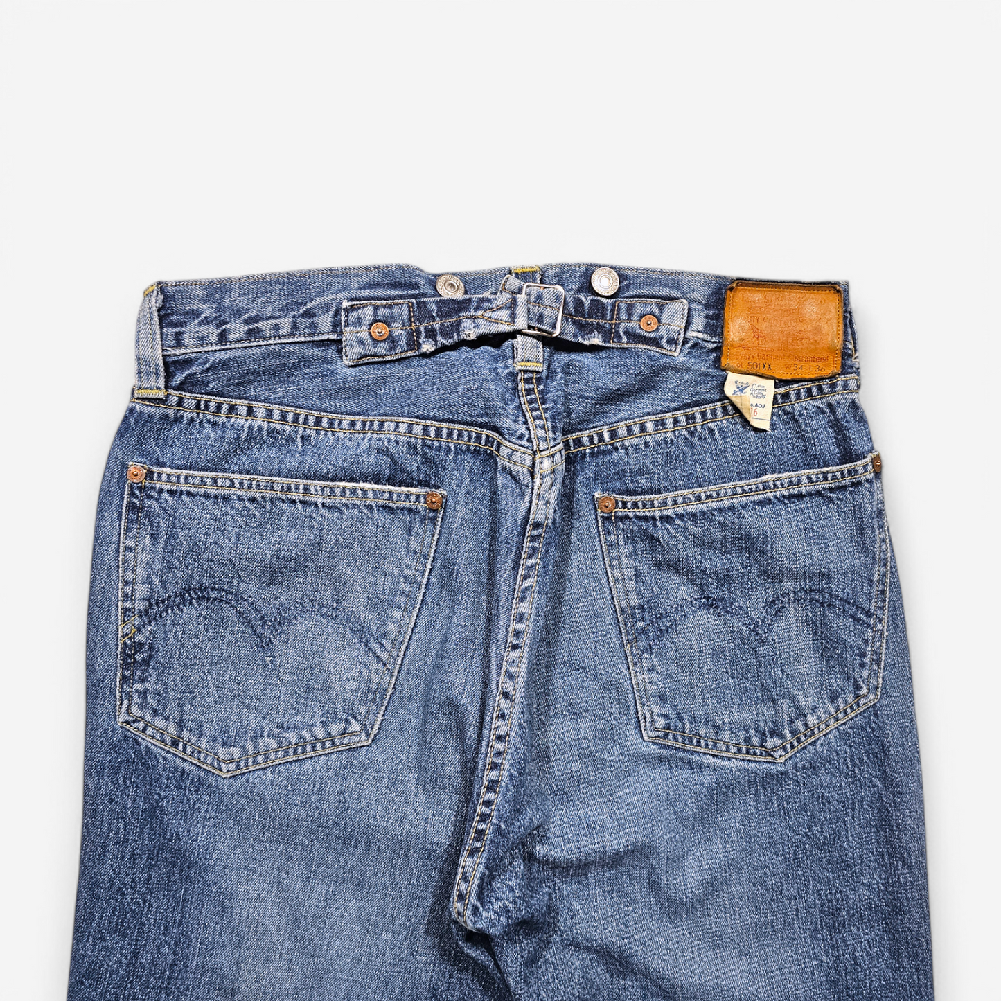 Jean LVC Levi's Vintage Clothing 501 1933 Retouché - Made in USA (W30L30)