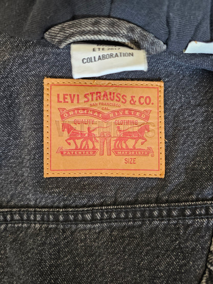 Levi's x Vetements Demna Gvasalia Hooded Oversized Denim Jacket (XS)