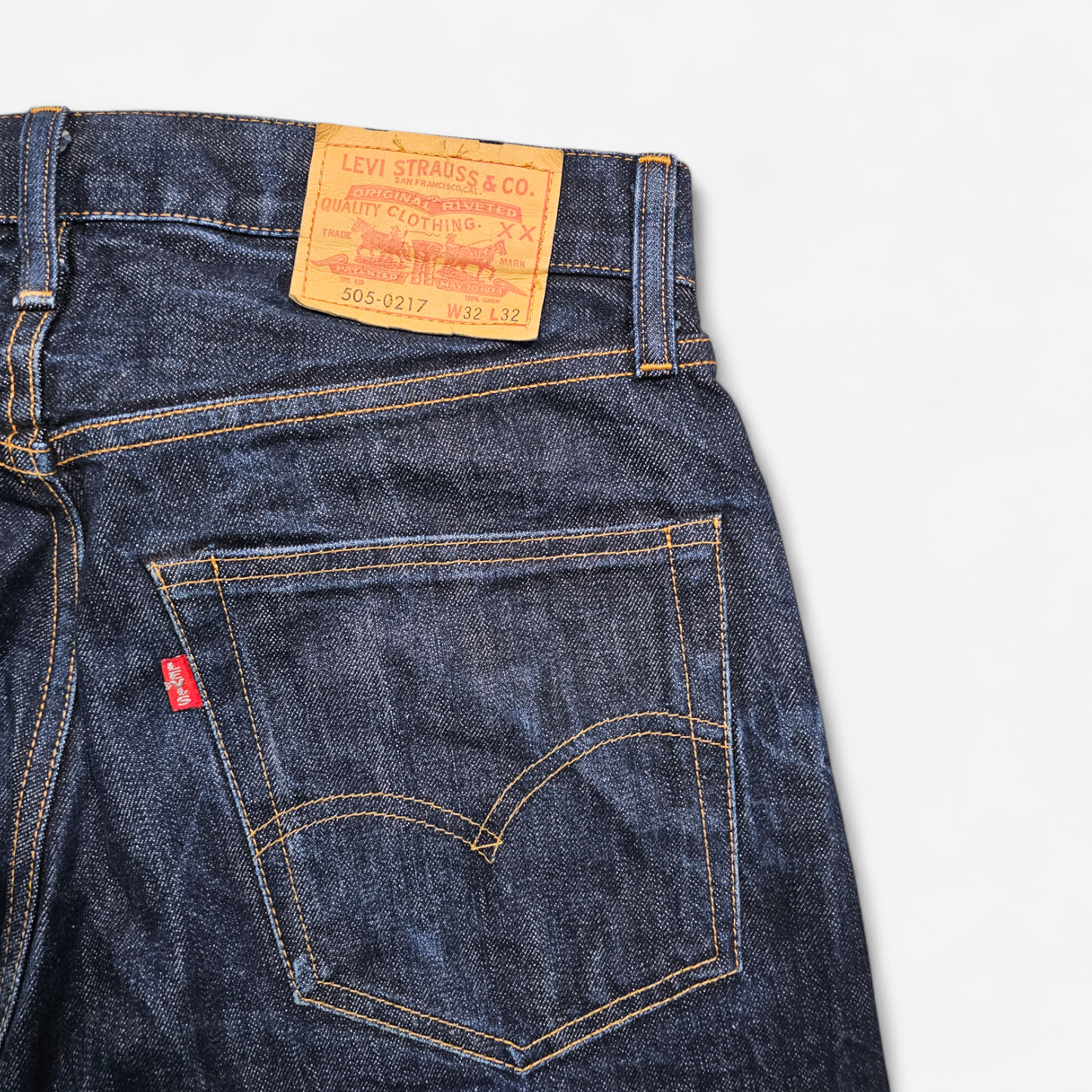 Jean LVC Levi's Vintage Clothing 505 1967 - Selvedge Big E (W32L32)