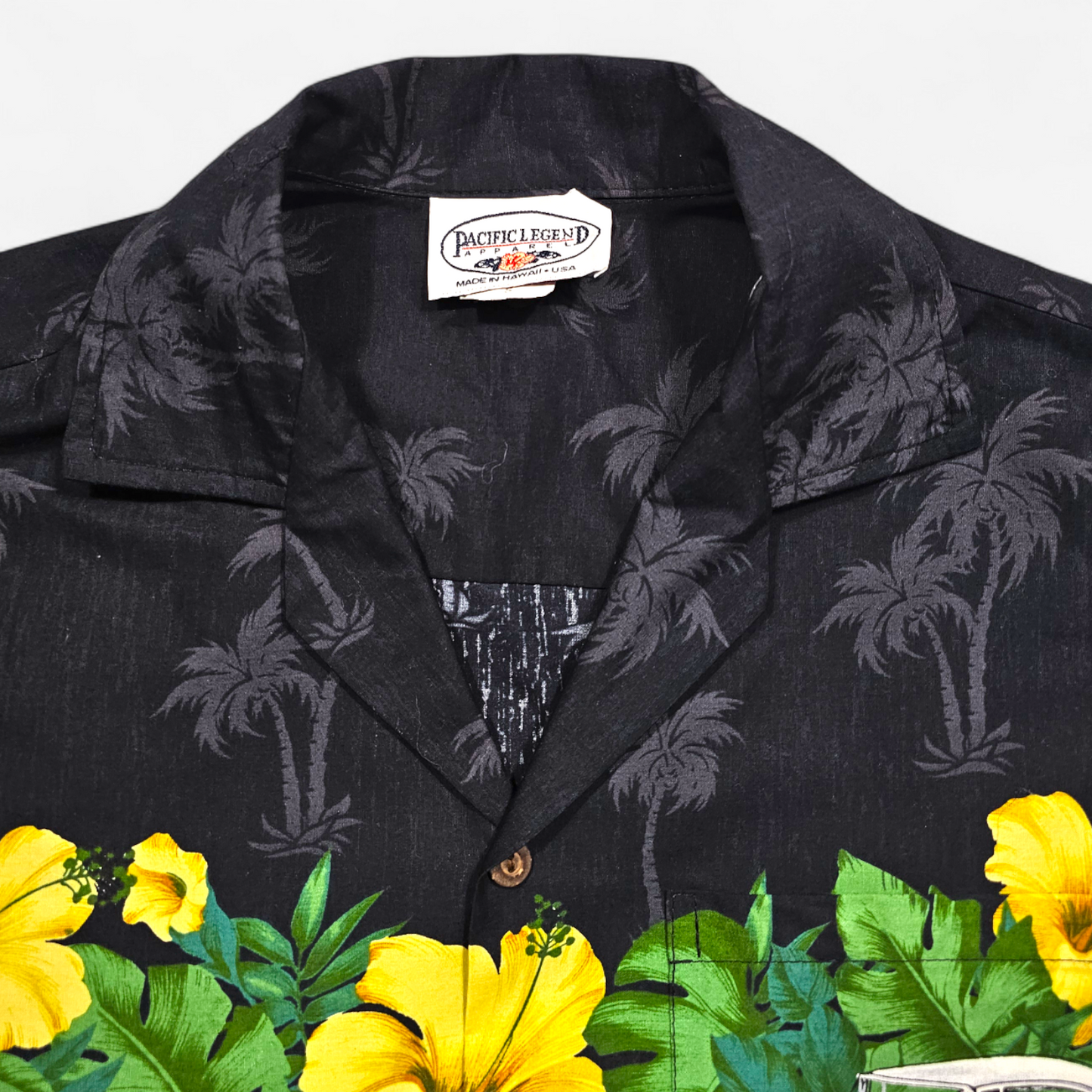 Hawaiian Shirt Vintage Pacific Legend - Made in USA (S)