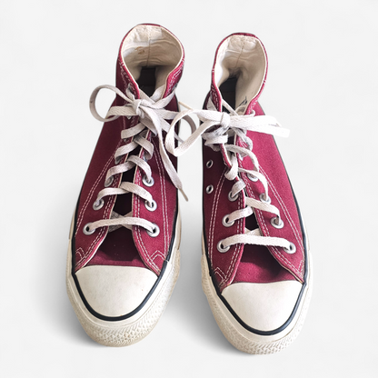 Vintage 90's Converse Chuck Taylor All Star High Burgundy - Made in USA (6.5US)
