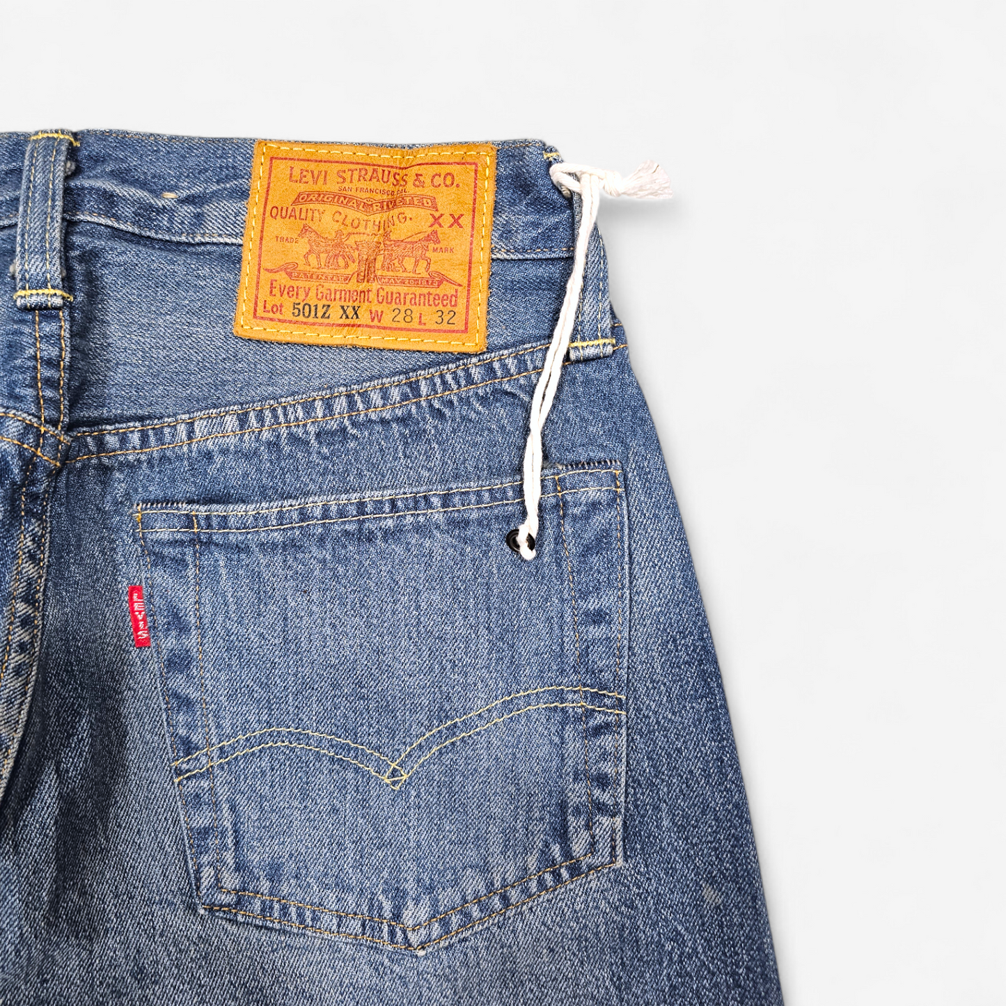 Jean LVC Levi's Vintage Clothing 501 1954 - Made in Japan Big E Selvedge (W28L32)
