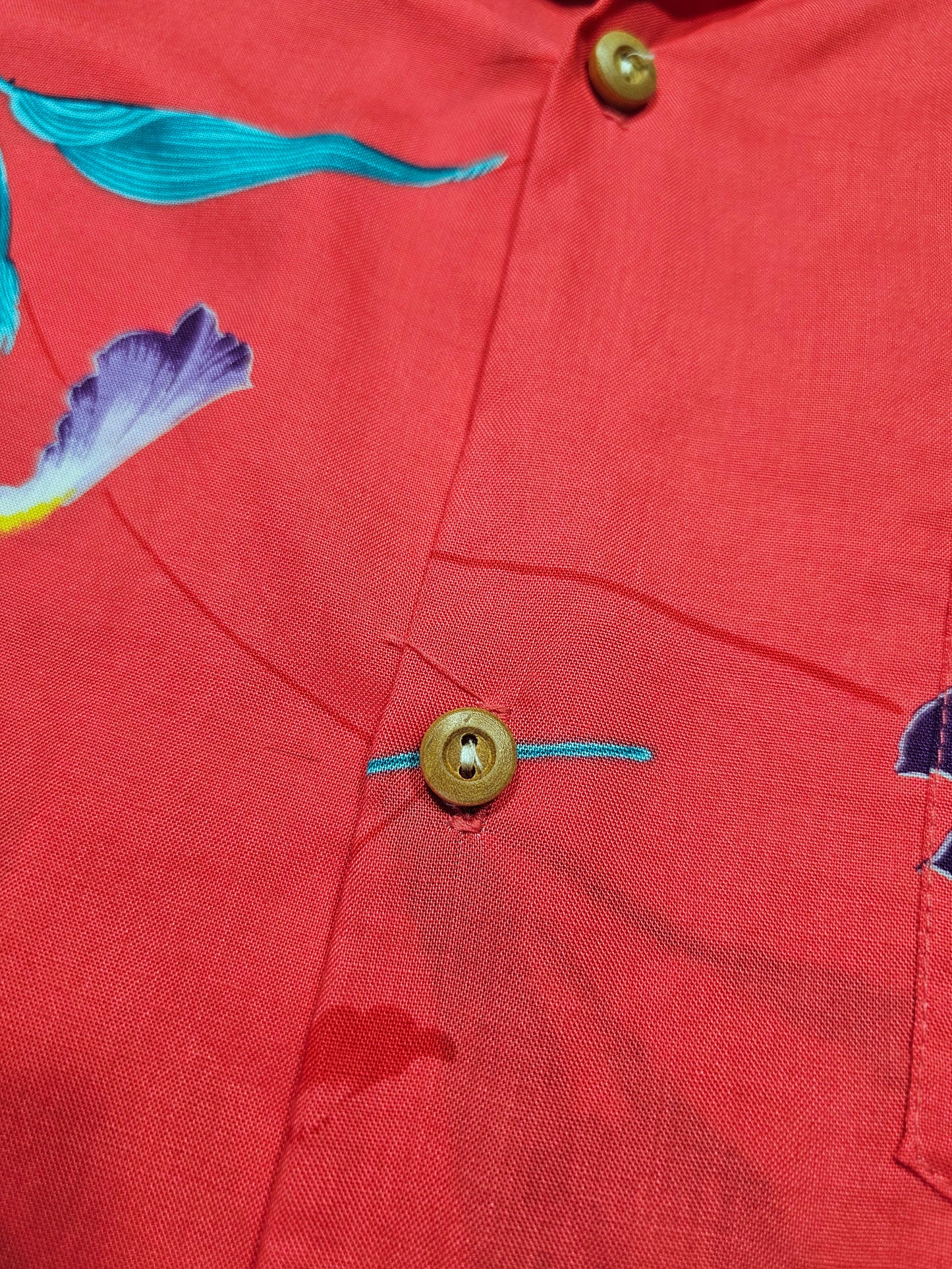 Hawaiian Rayon Shirt Vintage 70's 80's Paradise Found - Made in USA Hawaii (M)