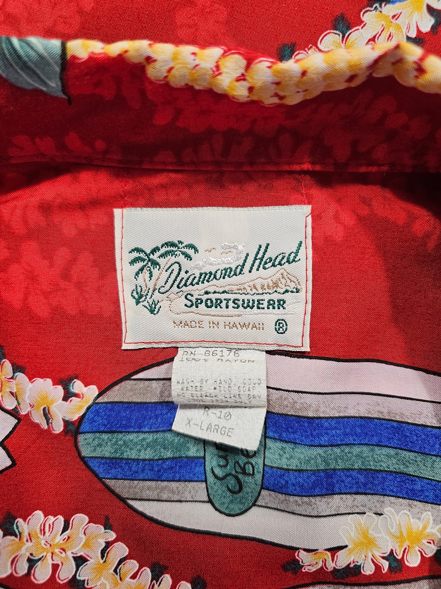 Hawaiian Rayon Shirt Vintage Diamond Head - Made in USA (XL)