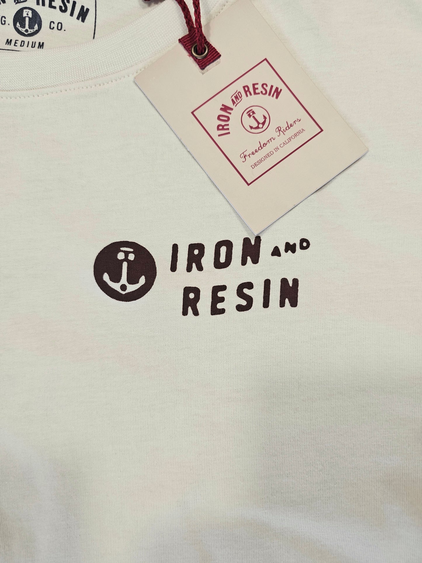 T-shirt Iron & Resin "And the Horse You Rode In On" (M)