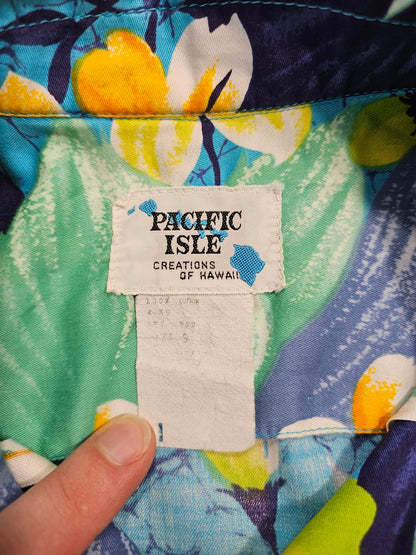 Hawaiian Shirt Vintage 60's 70's Pacific Isle - Made in USA Hawaii (S)
