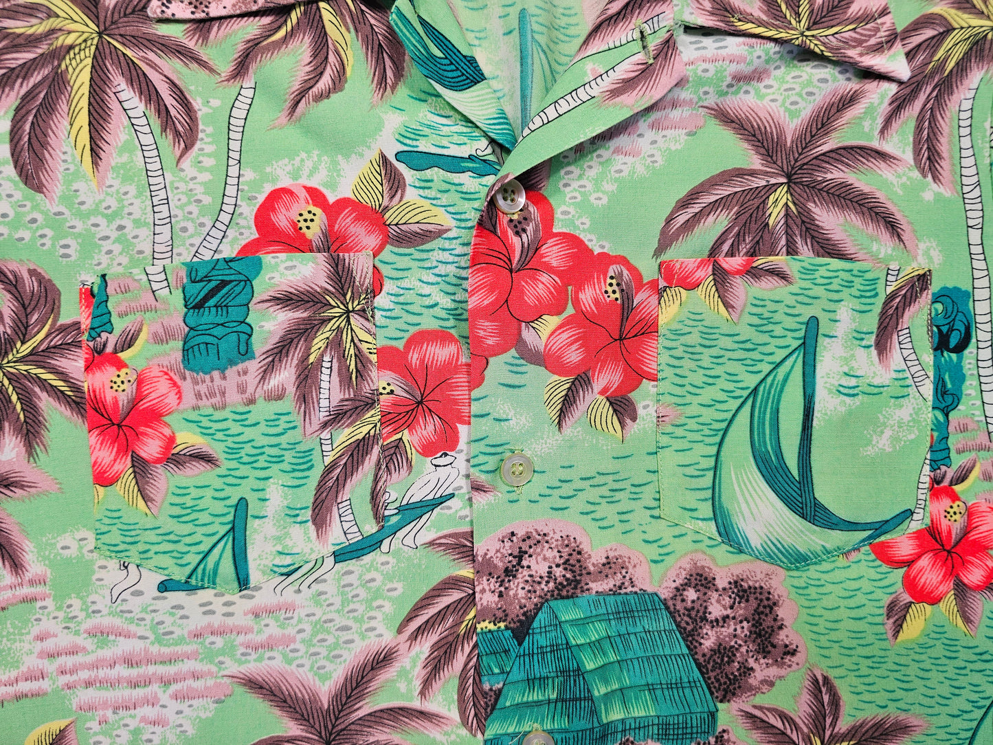 Hawaiian Shirt Vintage 60's 70's Silky Hawaiian Fashions (XS)