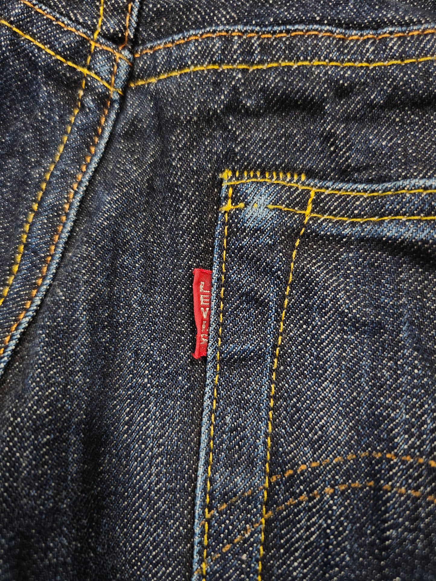 Jean Levi's Vintage Clothing S501 XX 1944 - Brut Selvedge Big E (W29L32)