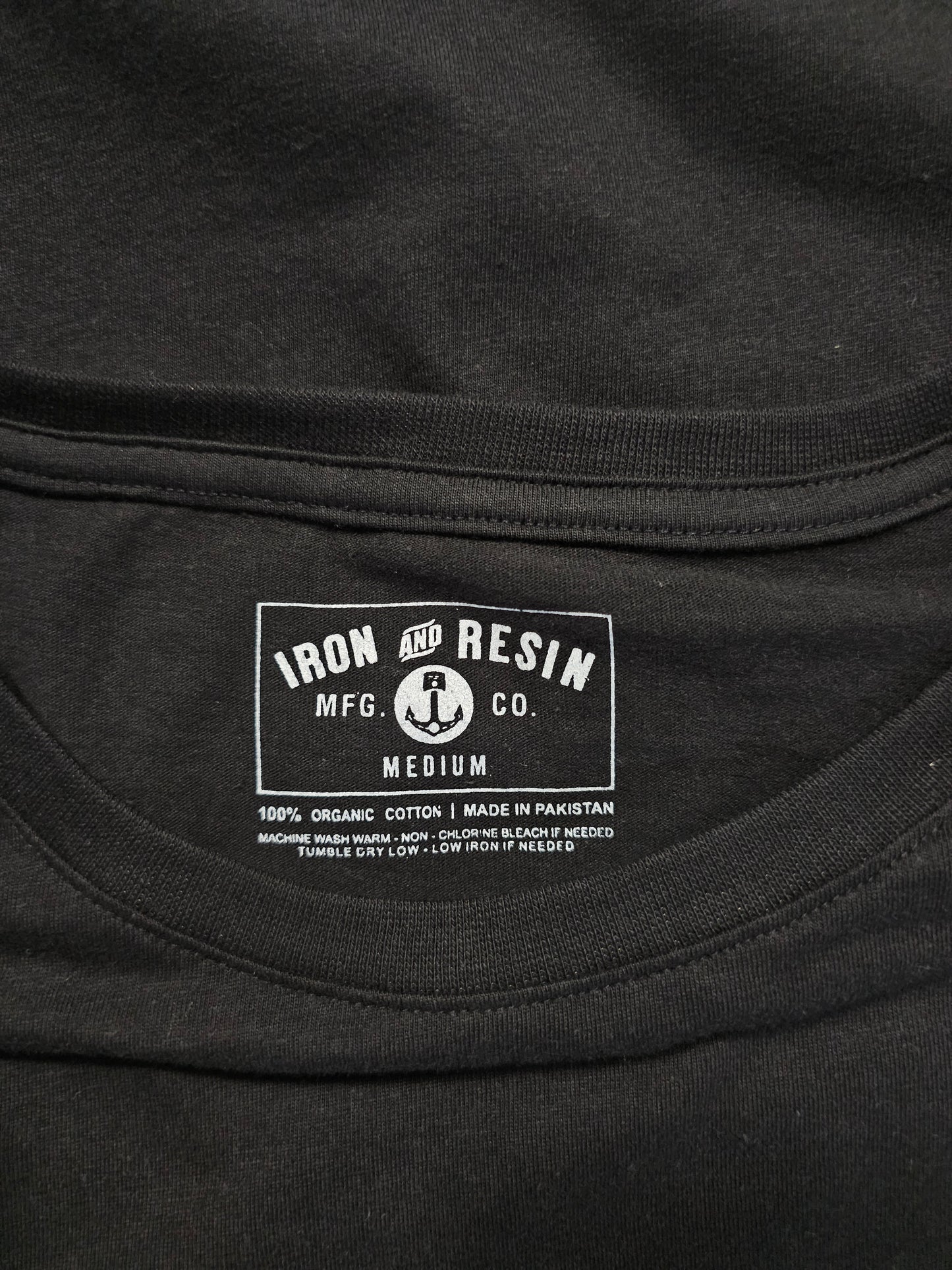 Iron & Resin "No Trouble Today" T-Shirt (M)
