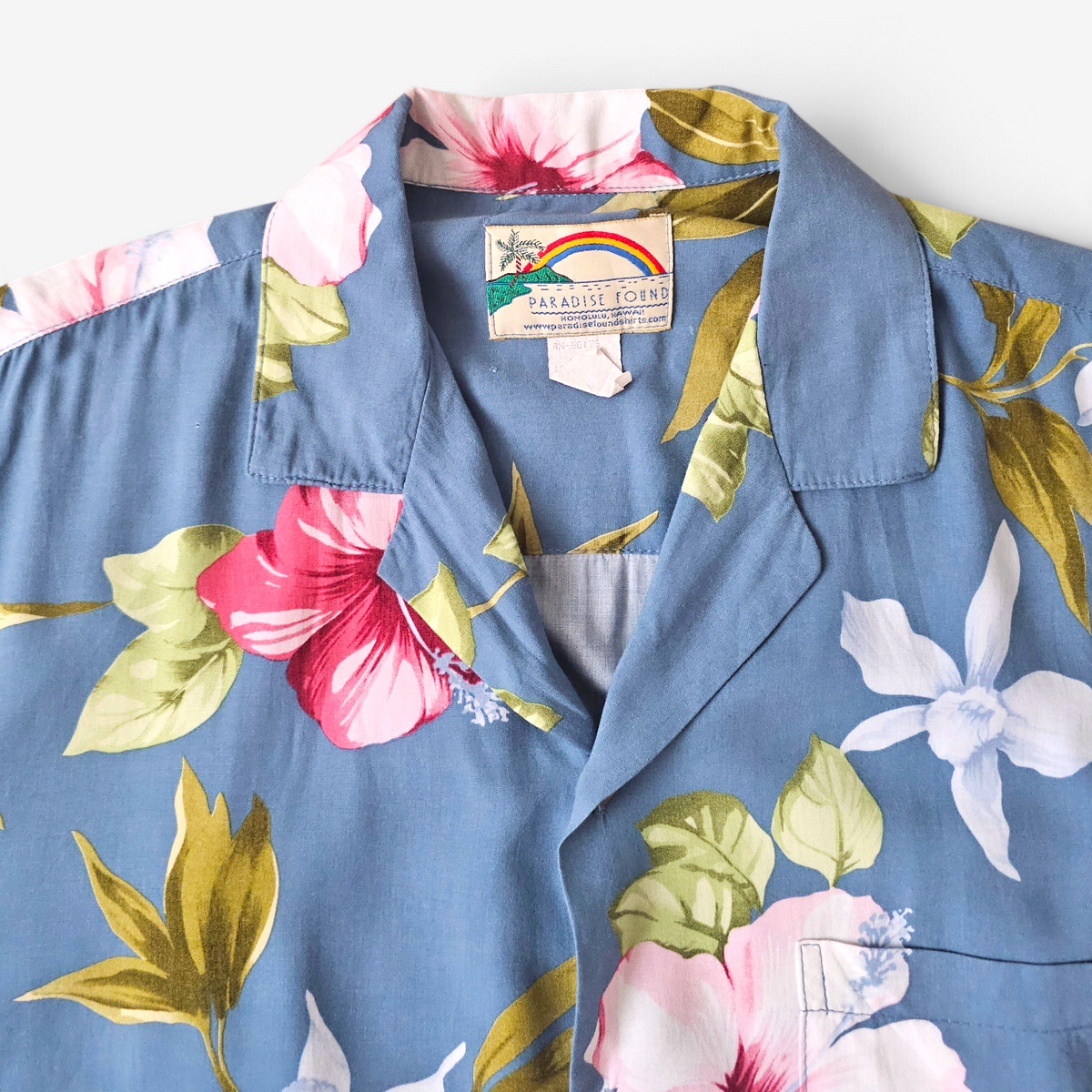 Hawaiian Rayon Shirt Paradise Found Hibiscus - Made in USA Hawaii (M)