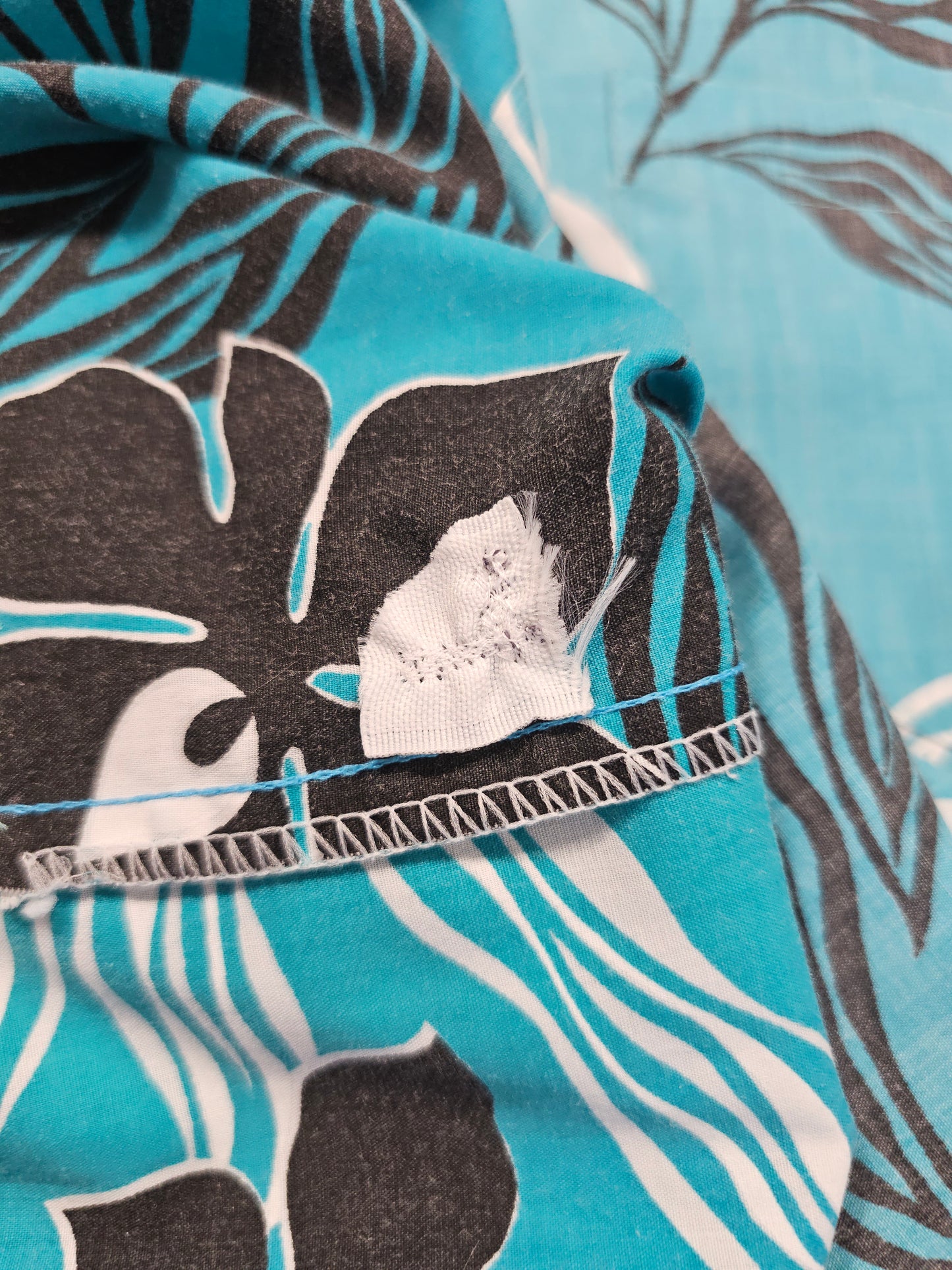 Hawaiian Shirt Vintage 70's 80's Paradise Found - Made in USA Hawaii (S/M)