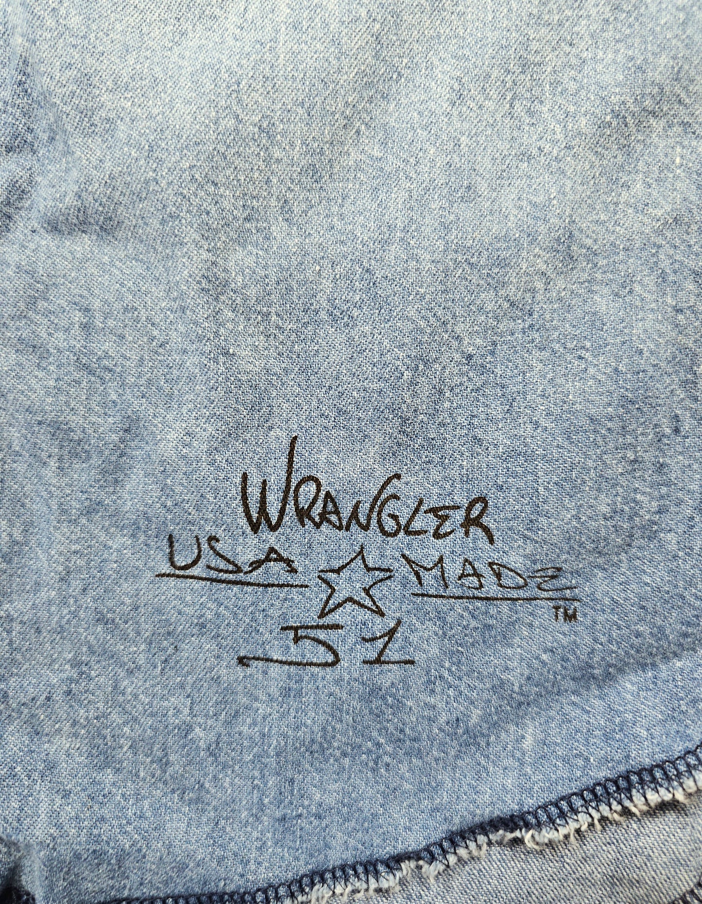 Chemise Wrangler Denim Vintage 1980's Western Shirt - Made in USA (L)