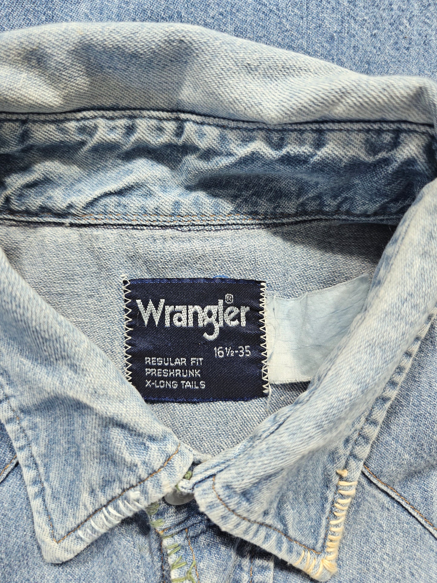 Chemise Wrangler Denim Vintage 1980's Western Shirt - Made in USA (L)
