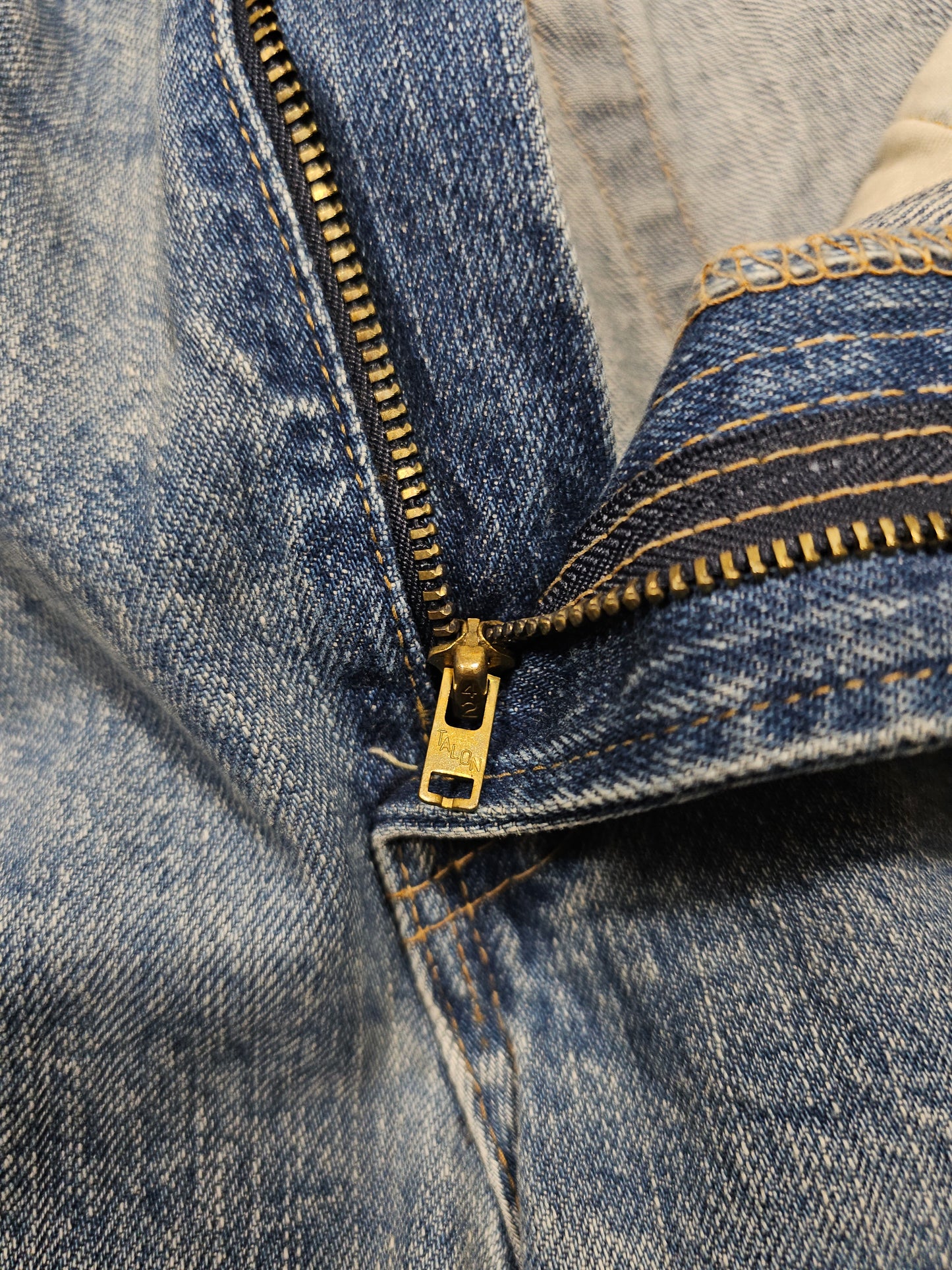 Jean LVC Levi's Vintage Clothing 505 1967 - Selvedge Big E (W30L32)