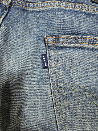 Jean Levi's Blue Tab 502 Taper Made in Japan - Big E Selvedge (W34L34)