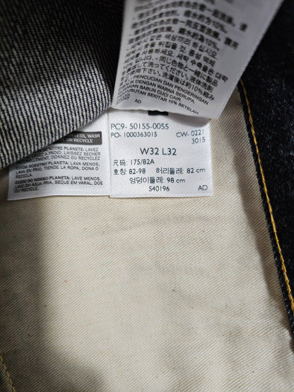 Jean LVC Levi's Vintage Clothing 501 1955 STF Made in Japan - Big E Selvedge (W32L32)