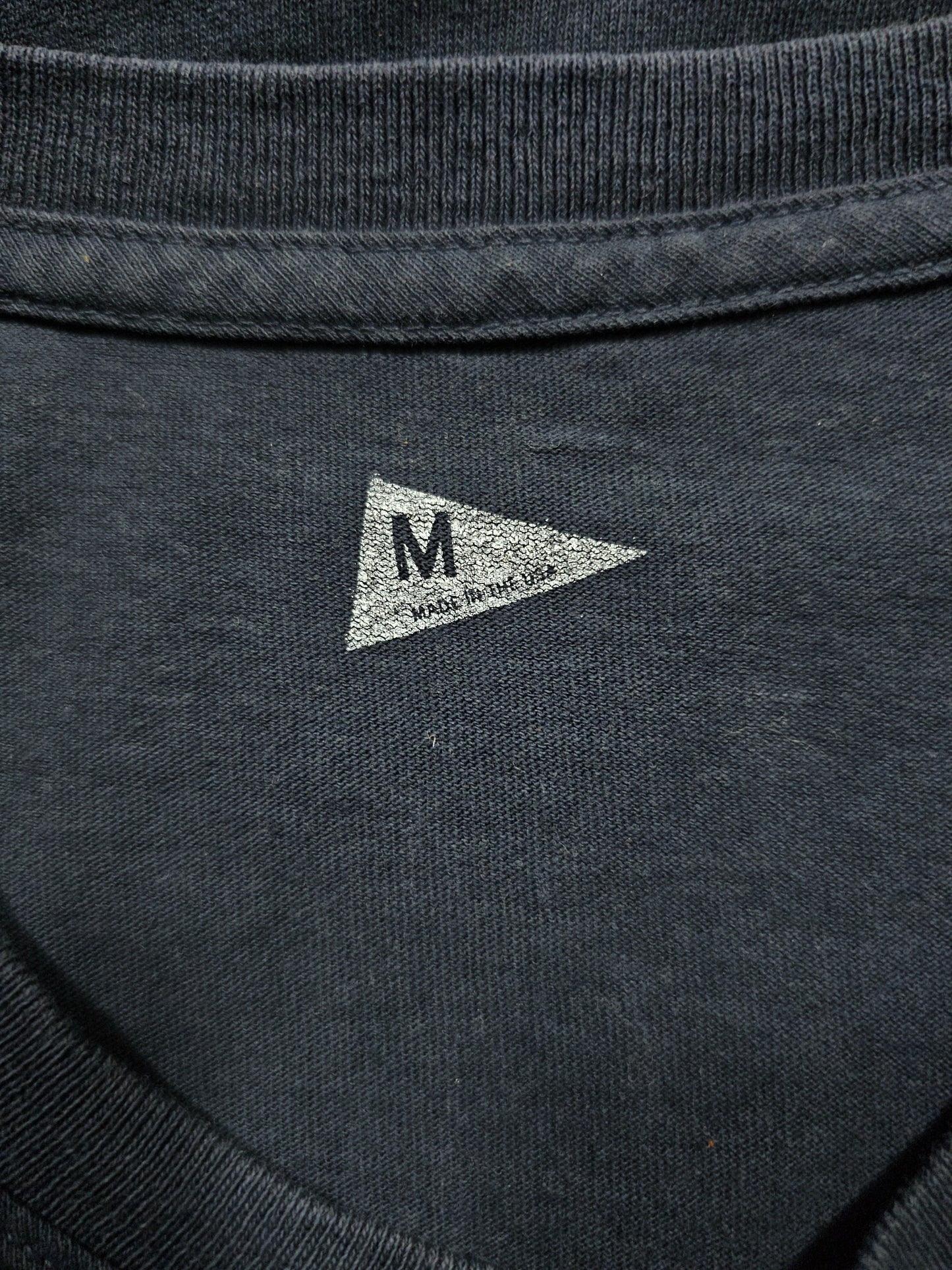 Tee Pilgrim Surf + Supply - Made in USA (M)