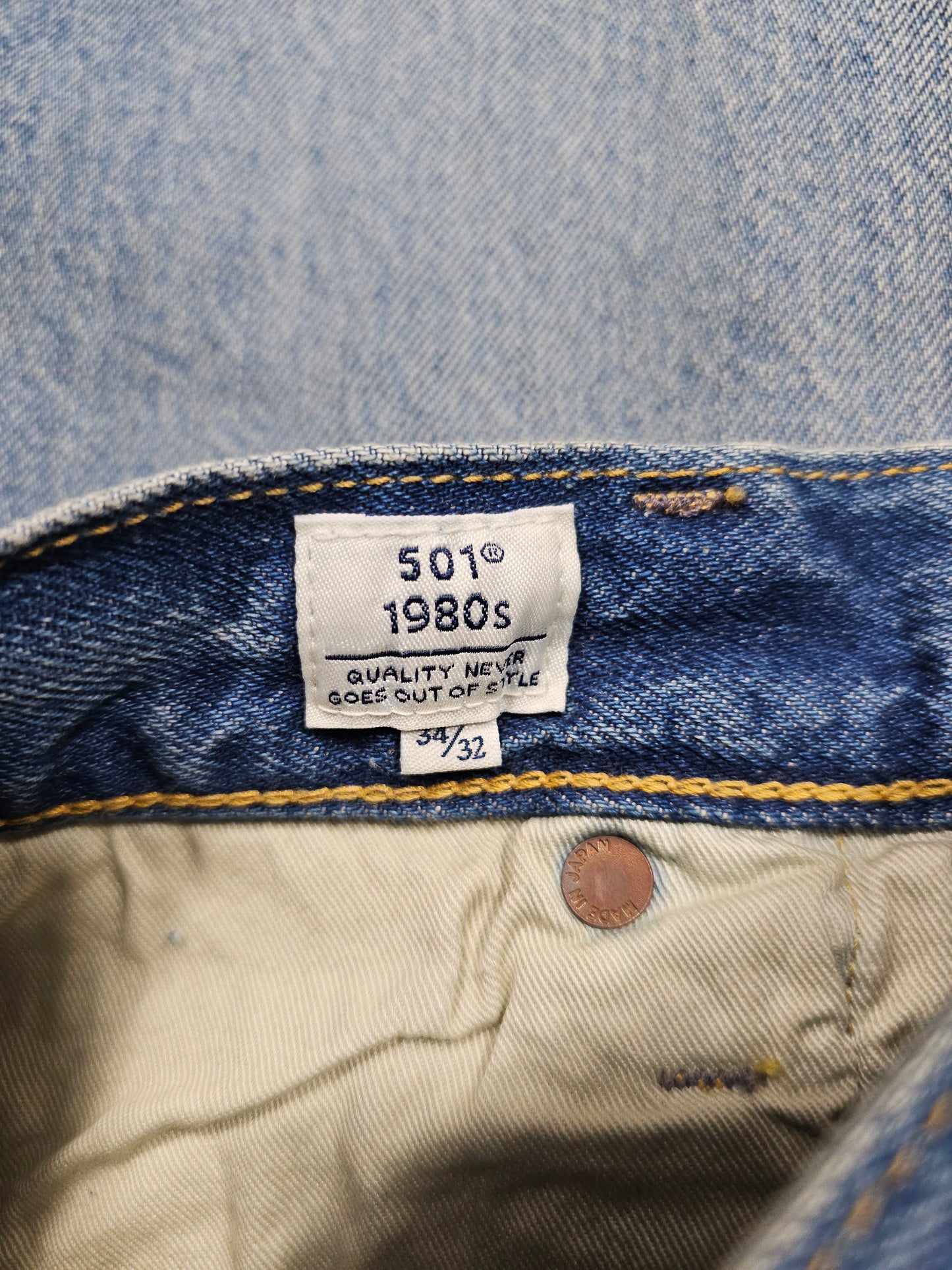 Jean Levi's Made in Japan 501 1980s - Selvedge Big E (W34L32)