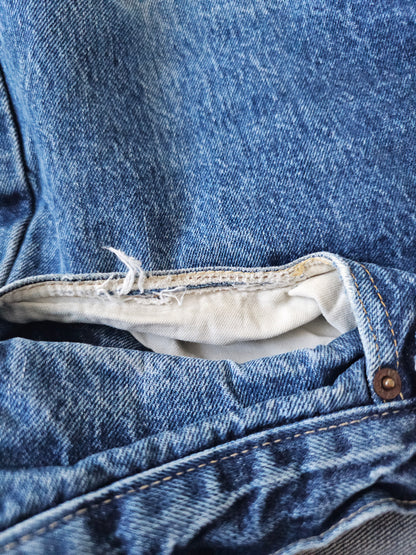 Jean LVC Levi's Vintage Clothing 501 XX 1966 Sashiko Repair - Big E Selvedge (W36L32)
