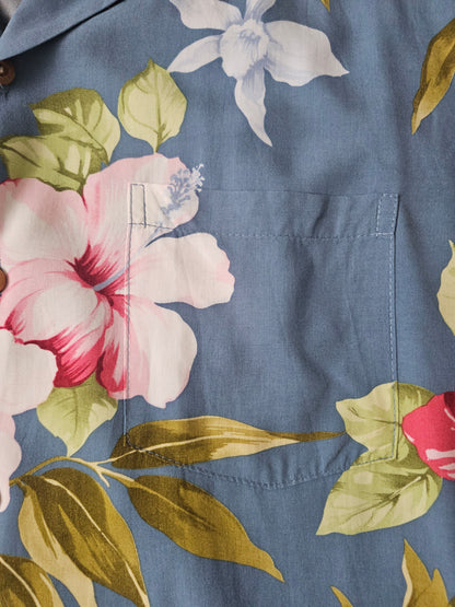 Hawaiian Rayon Shirt Paradise Found Hibiscus - Made in USA Hawaii (M)