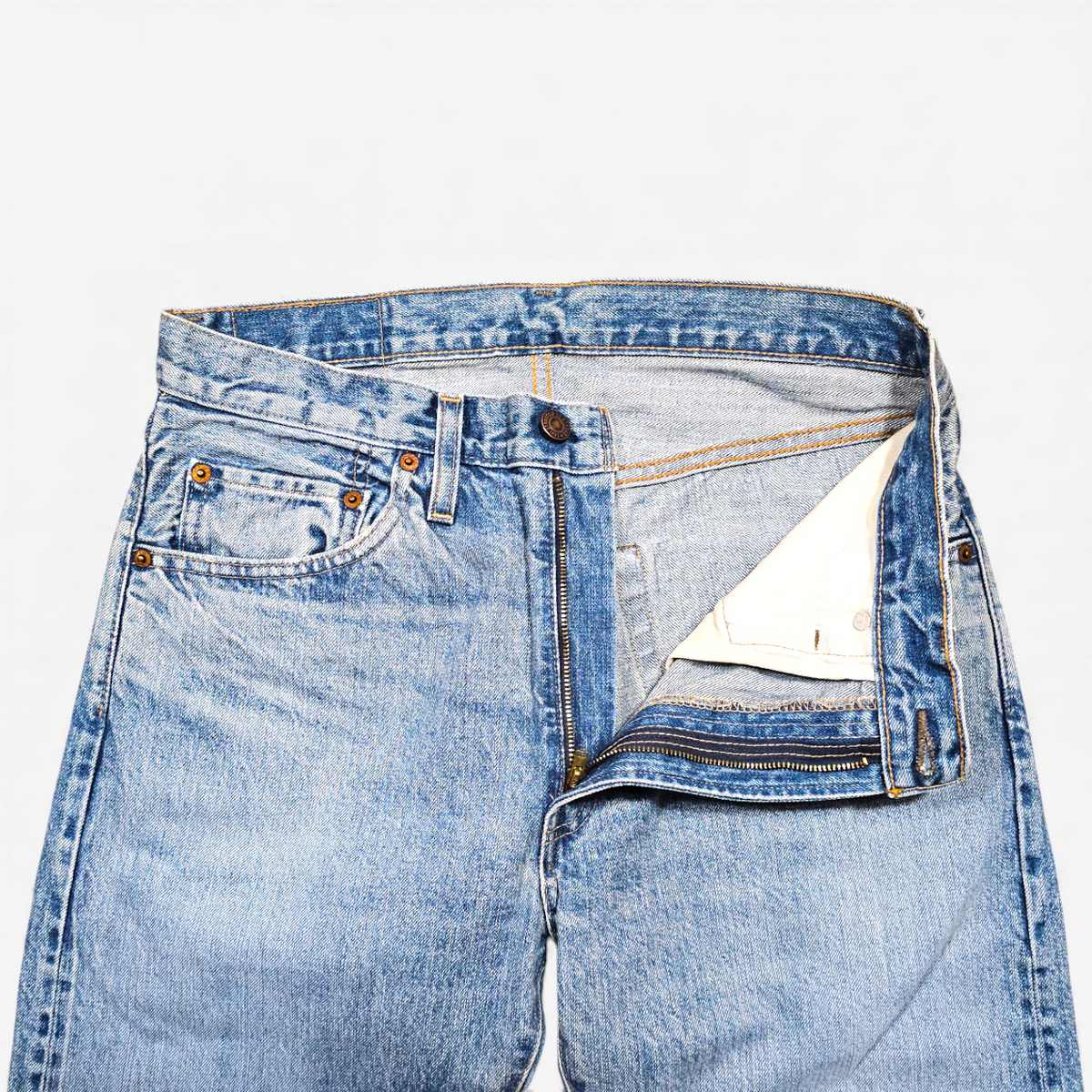 Jean LVC Levi's Vintage Clothing 505 1967 - Selvedge Big E (W30L32)