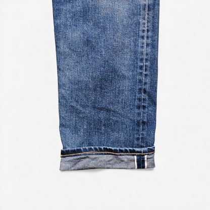 Jean Levi's Blue Tab 502 Taper Made in Japan - Big E Selvedge (W34L34)