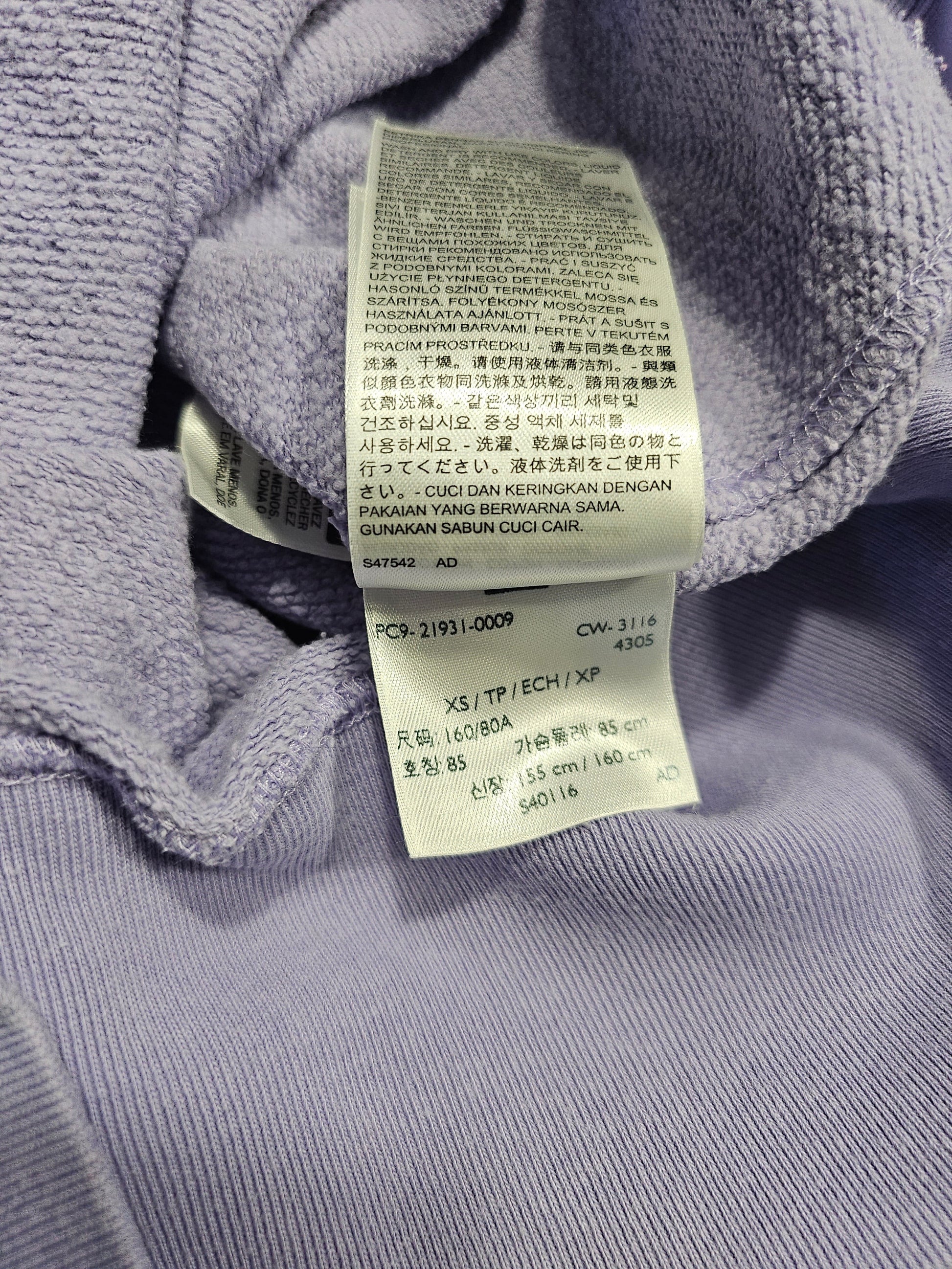 Good Old Days Sweat LVC Levi's Vintage Clothing violet clair en coton, taille XS, reproduction des années 30 avec détails V-insert et poignets longs.